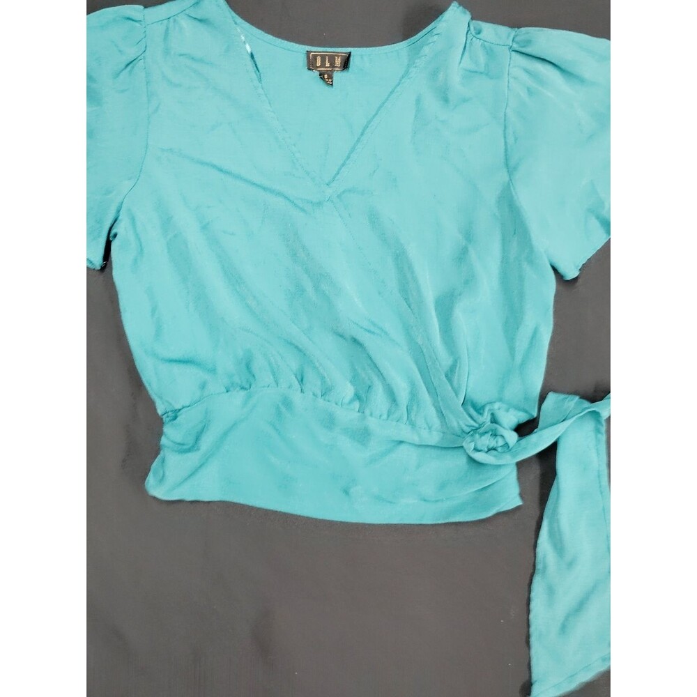 Turquoise Wrap-Style Short Sleeve Crop Top